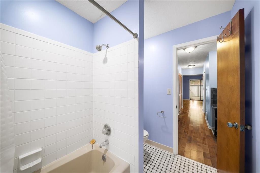 D'Youville - Residential