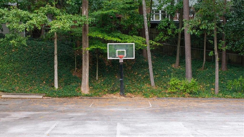 D'Youville - Residential