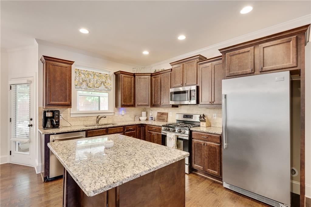 204 Arthur Hills Drive, Acworth, Georgia image 18