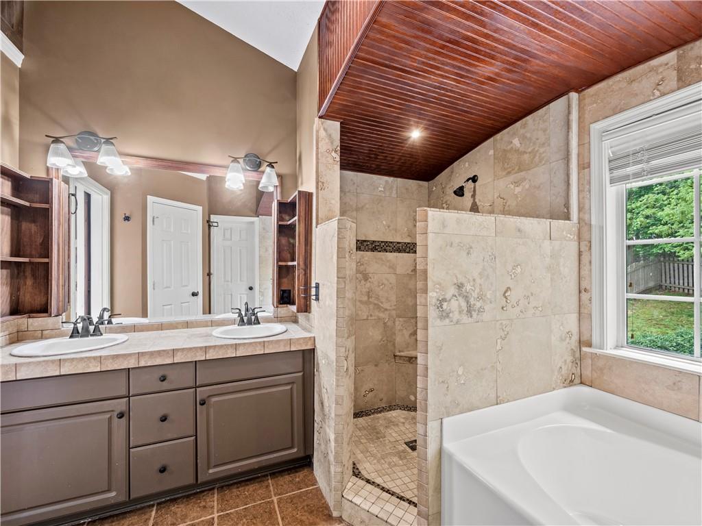 3811 Walnut Grove Way, Gainesville, Georgia image 18