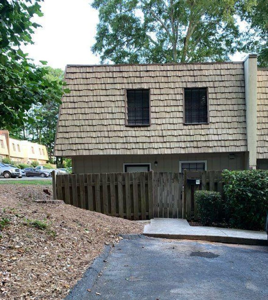 PRICE REDUCTION – MOTIVATED SELLER! OWNER FINANCING AVAILABLE !!
This 3-bedroom, 2.5-bath condo is an excellent opportunity for first time home buyer. Upper level includes a primary suite with private bath plus two additional bedrooms. Main level features living and dining areas, kitchen, and laundry closet. Private fenced front and back patios for occupants outdoor enjoyment. Low insurance premiums—Condo Association covers exterior and roof. Preferred lender can offer up to 100% conventional  financing!!!Please do not disturb the residents!!Great Location:  minutes from I75,Southlake Mall, Clayton State University and strip malls with many stores including  Home Depot, Walmart, Chick-fil-a and AMC movie theater. !!Please do not disturb the resident!!