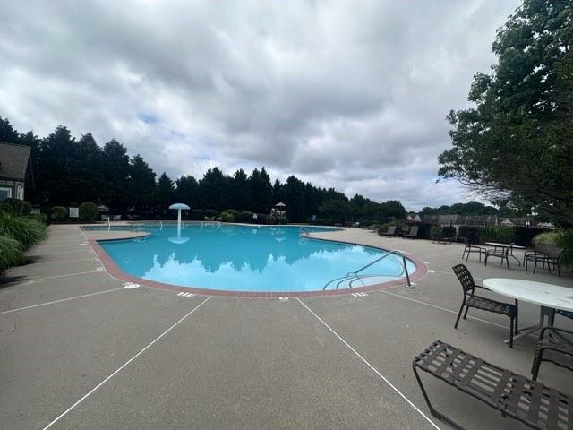 2189 Executive Drive