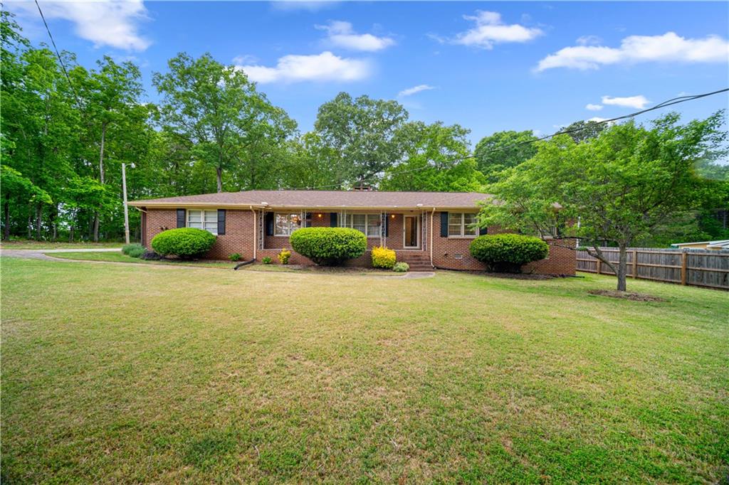 110 Otelia Lane, Covington, Georgia image 1