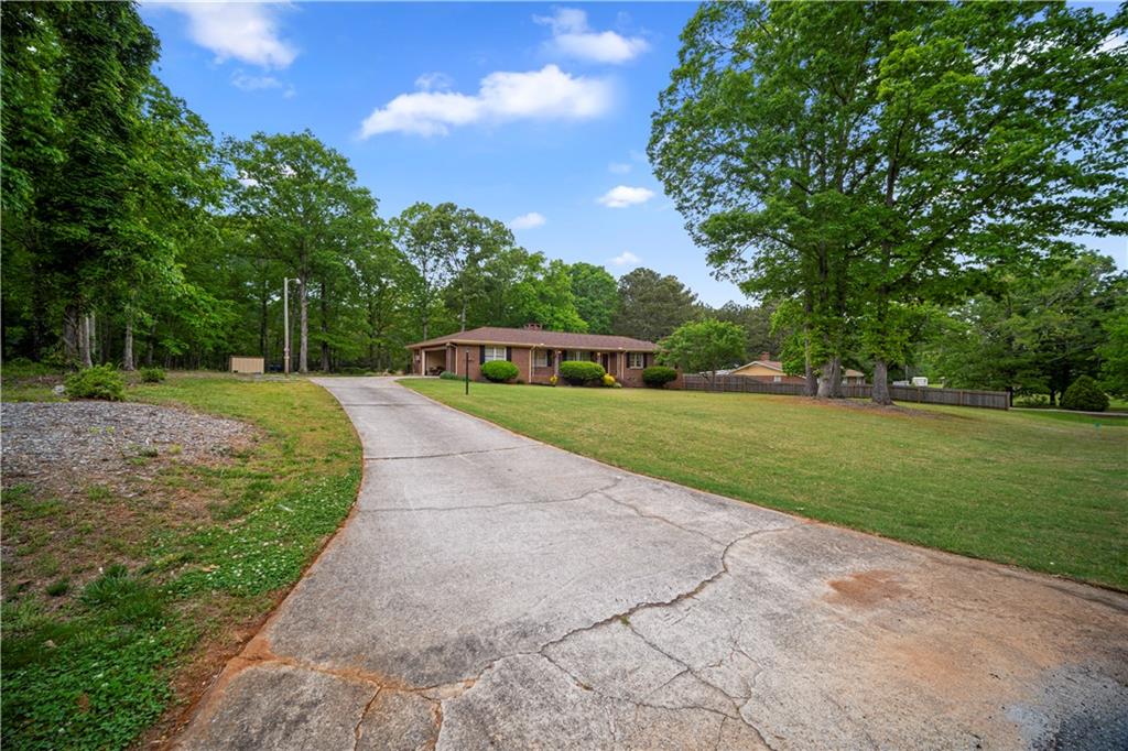 110 Otelia Lane, Covington, Georgia image 3