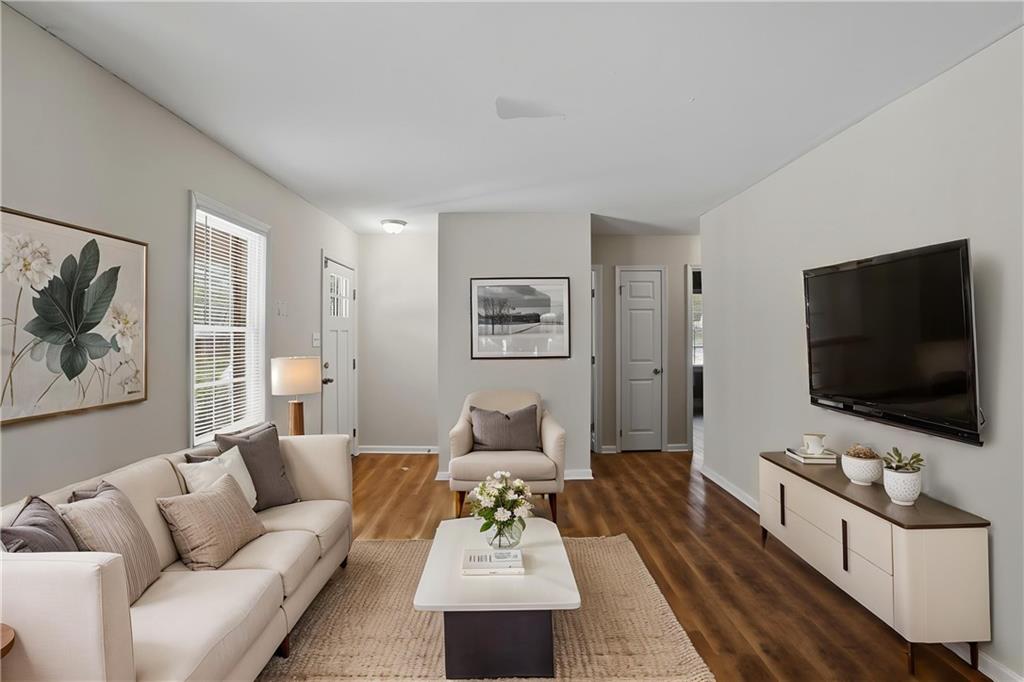 296 Bromack Drive SE