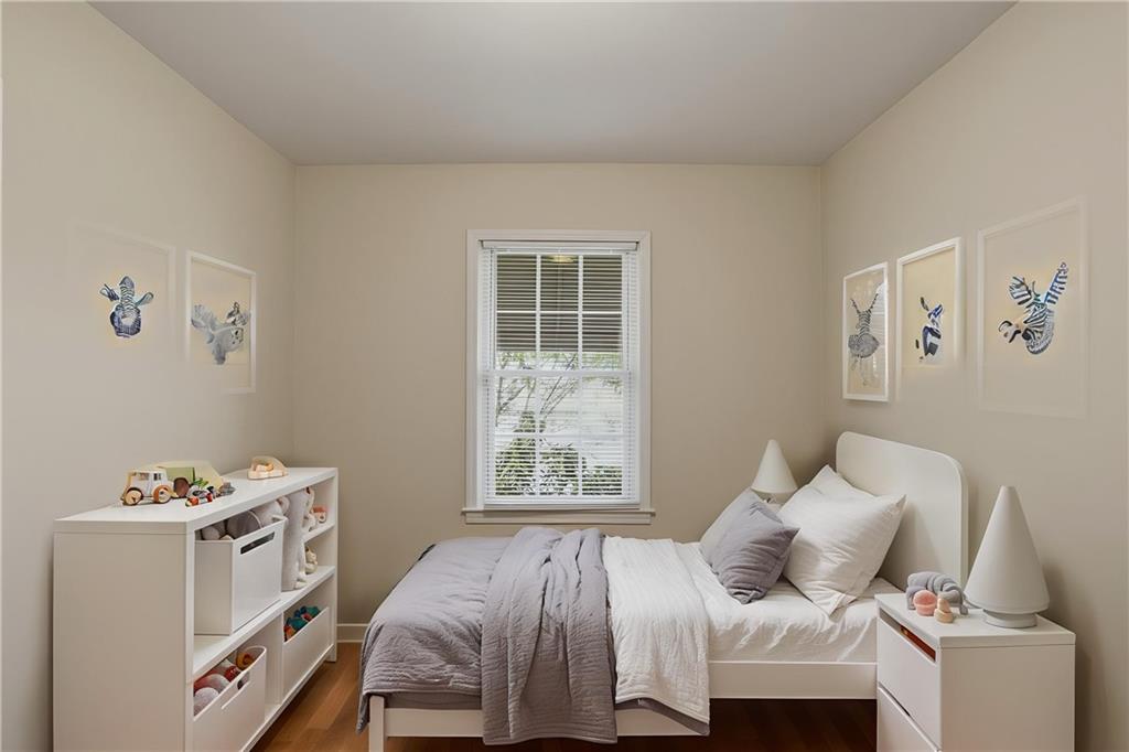 296 Bromack Drive SE