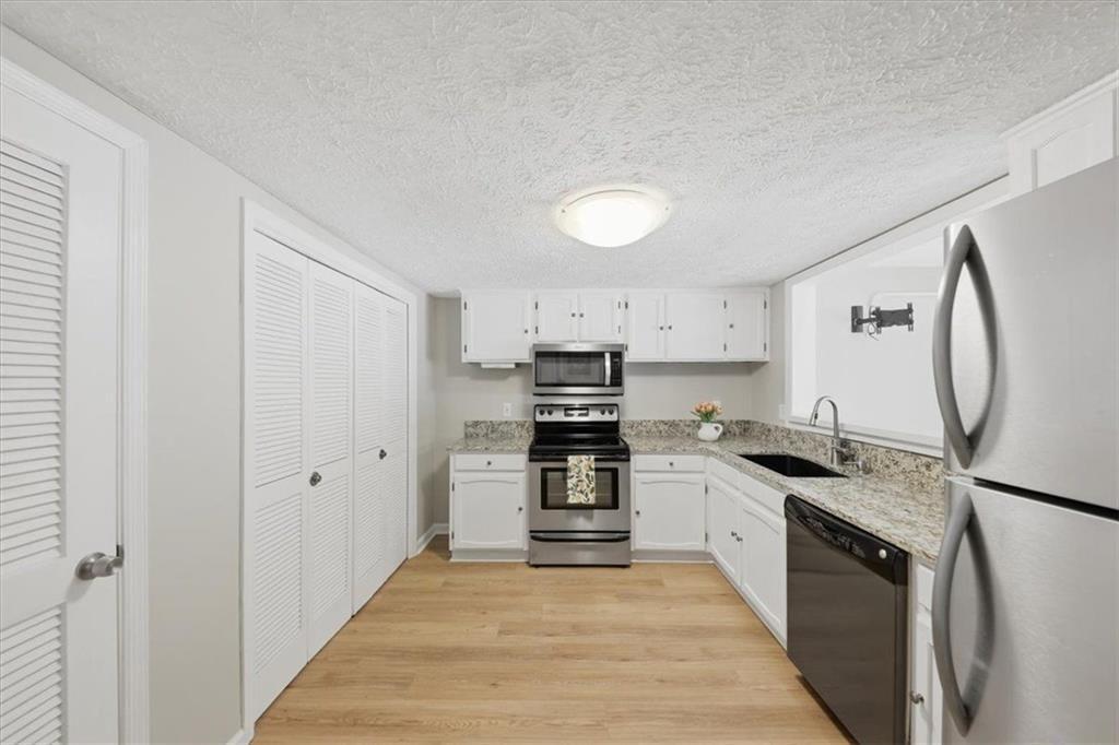 7750 Roswell Road 9F