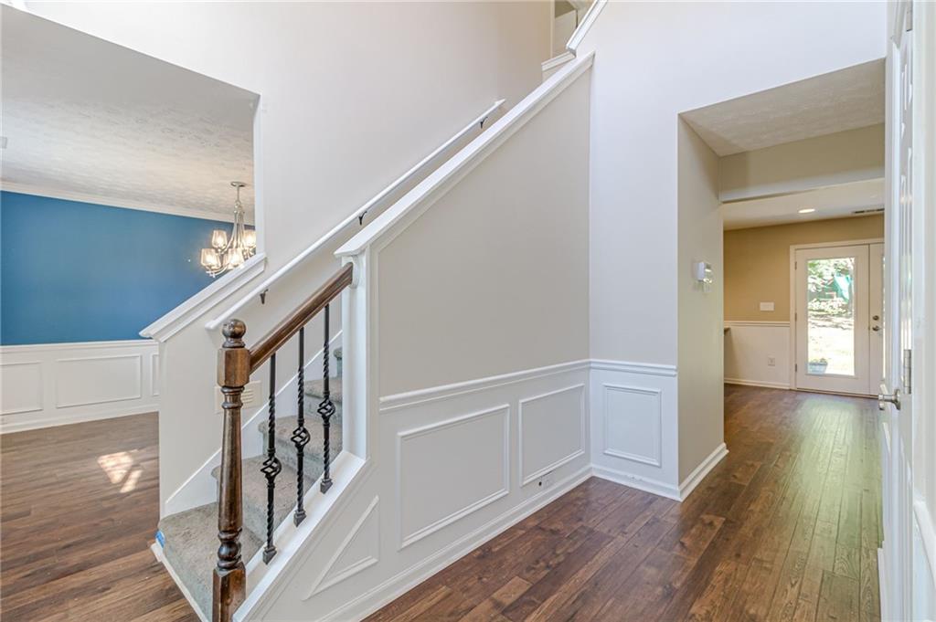 1735 Berry Court