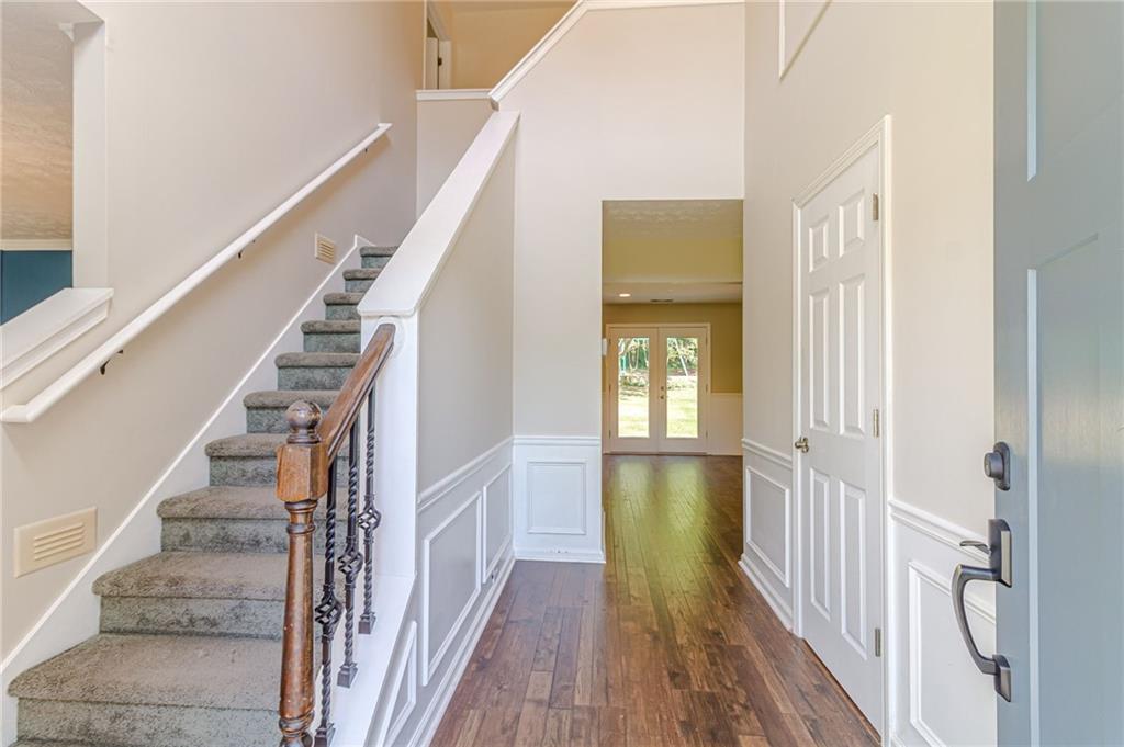 1735 Berry Court