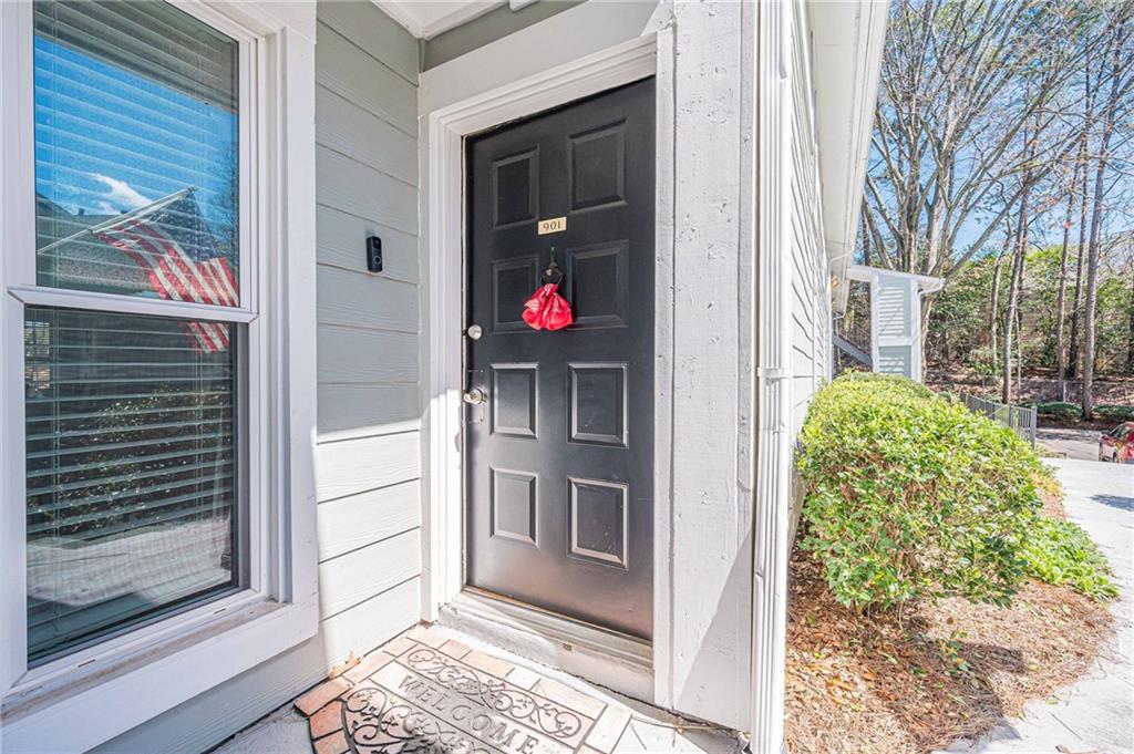 901 Summit North Drive NE 901