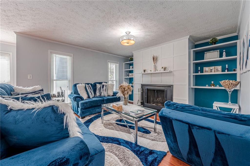 901 Summit North Drive NE 901