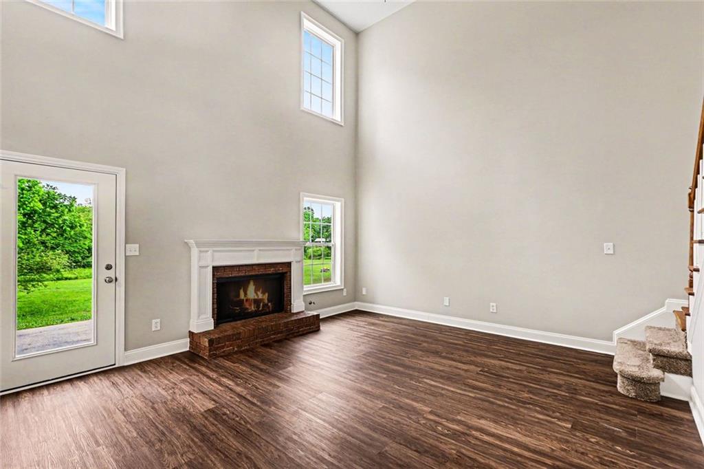 60 High Pines Court W