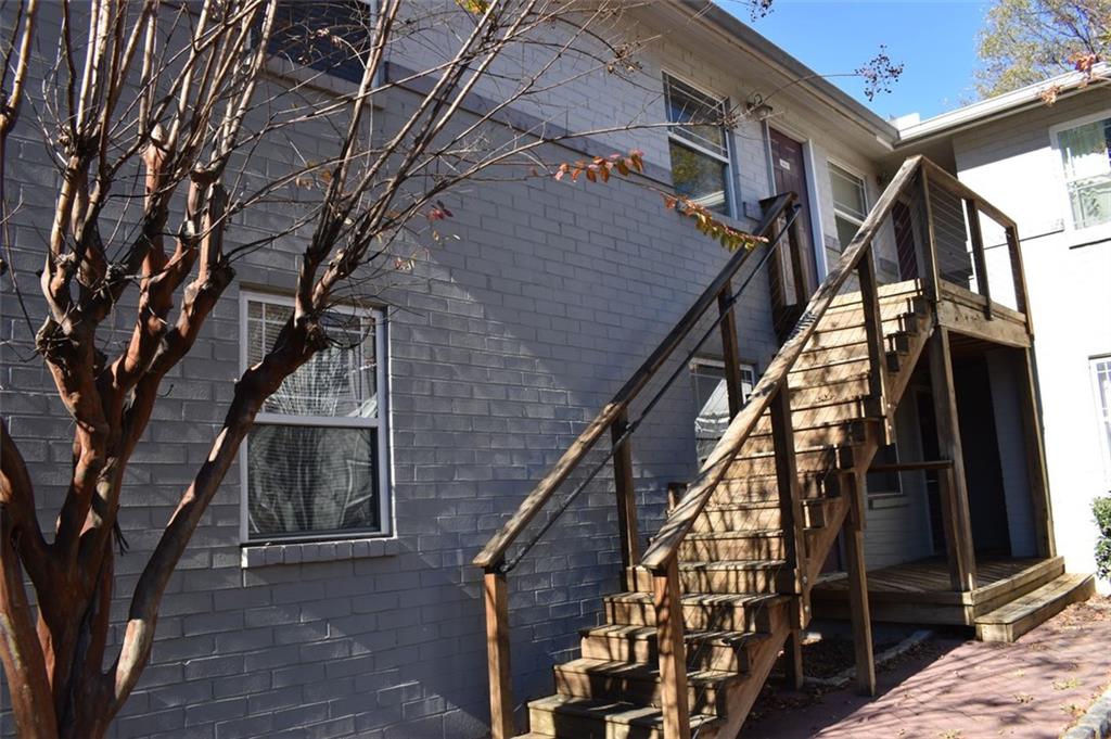 24 Daniel Street SE #8