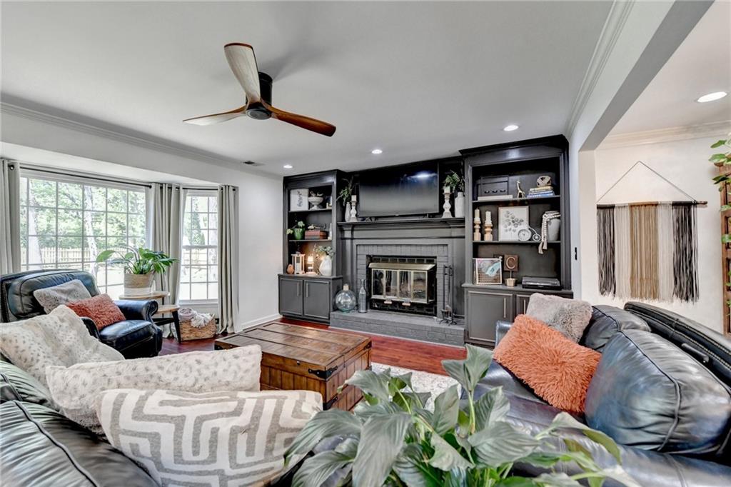 Chestnut Grove - Residential