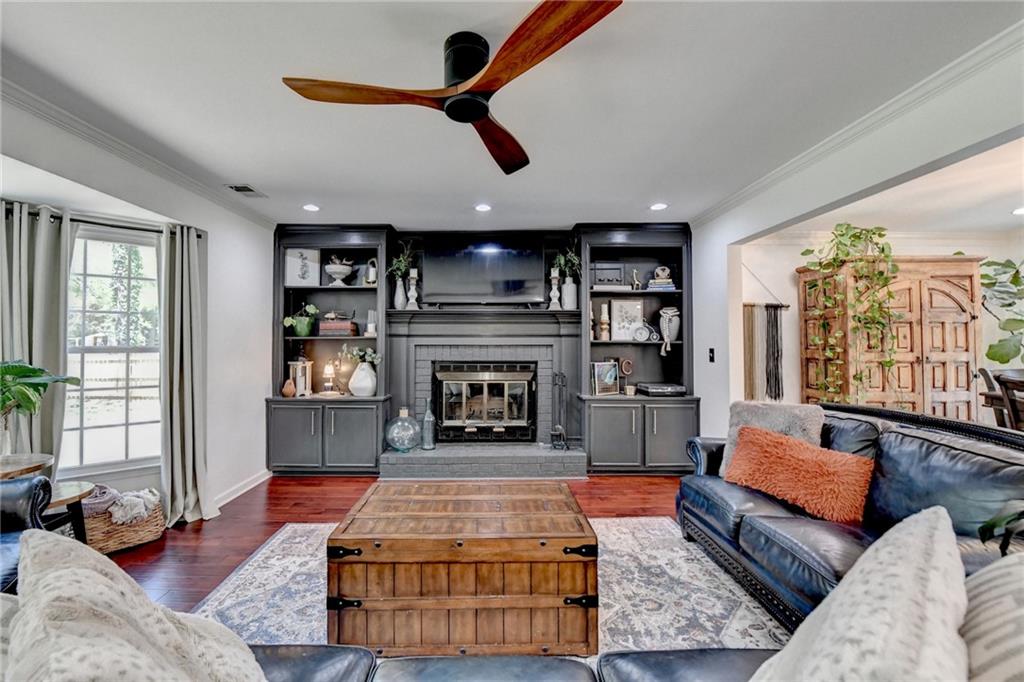 Chestnut Grove - Residential