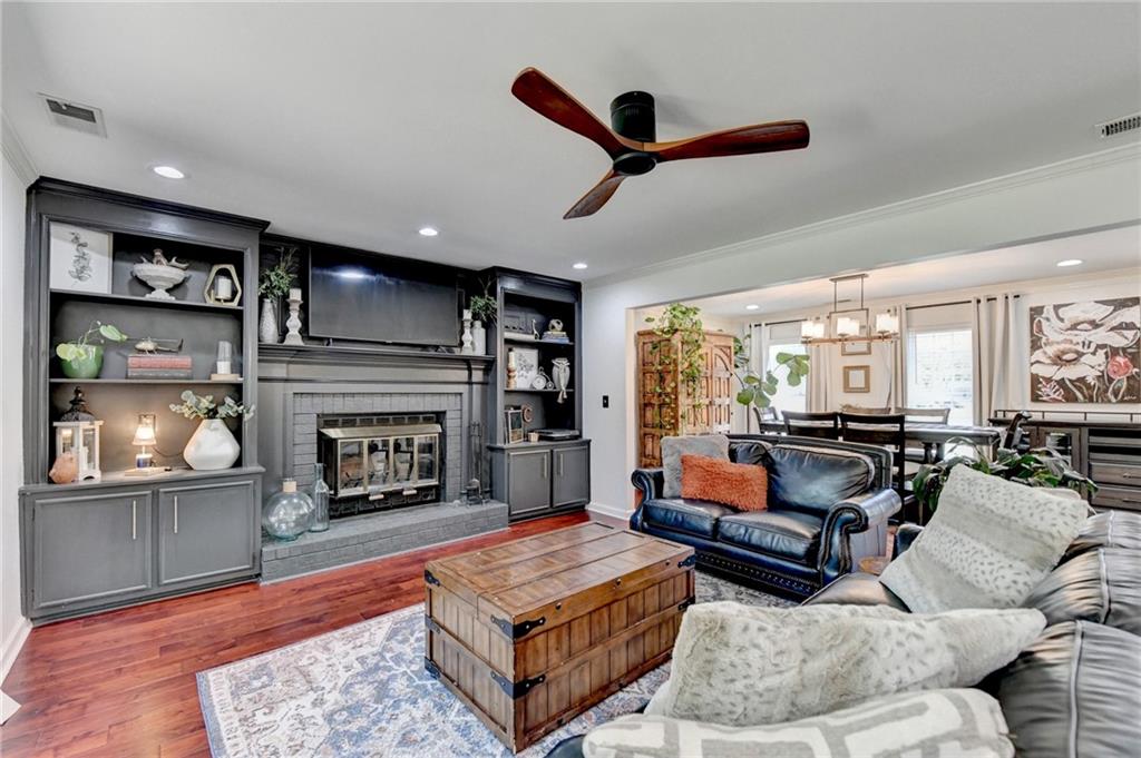 Chestnut Grove - Residential