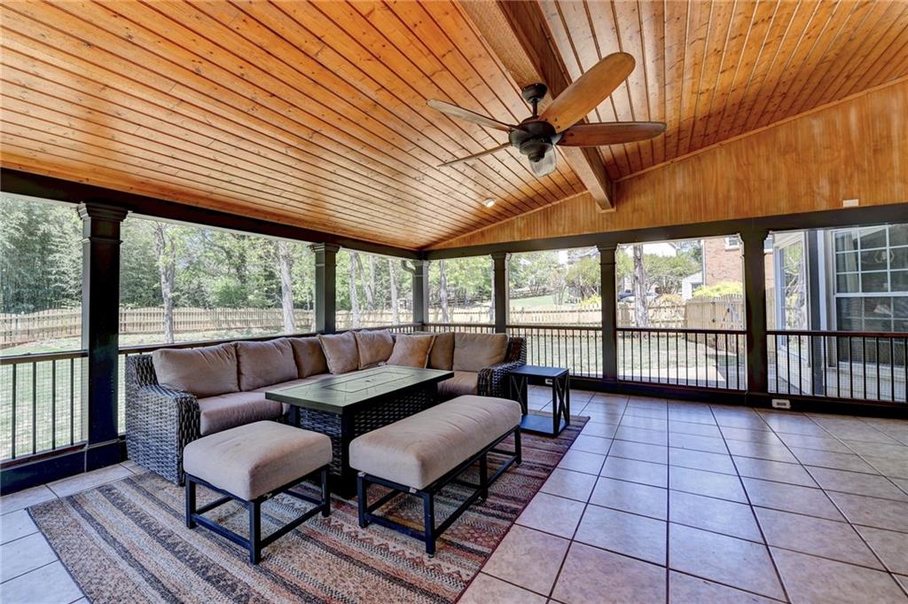 Chestnut Grove - Residential