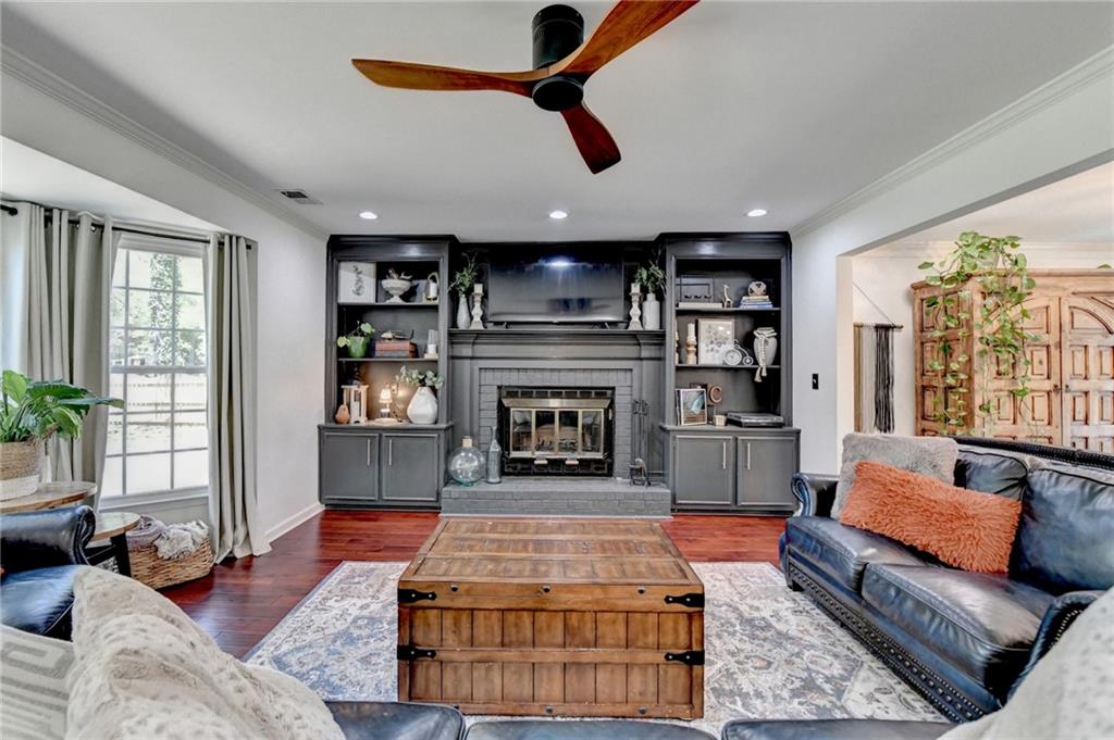 Chestnut Grove - Residential