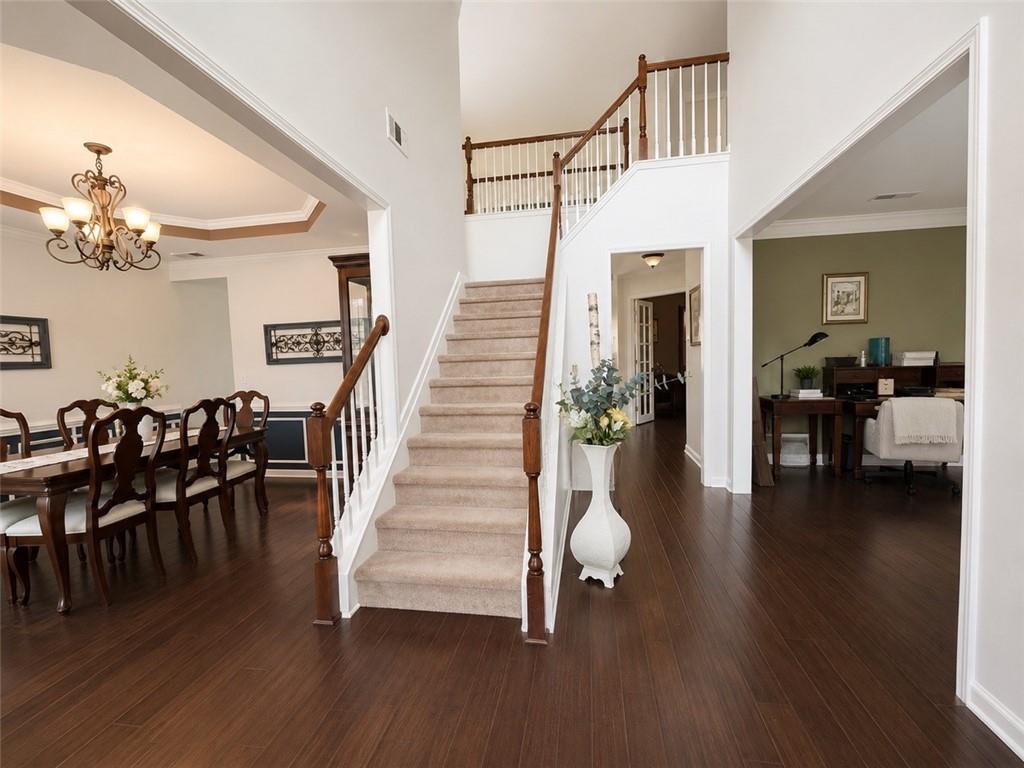 110 Northlake Trail