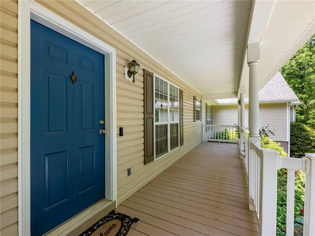 376 Thornwood Circle