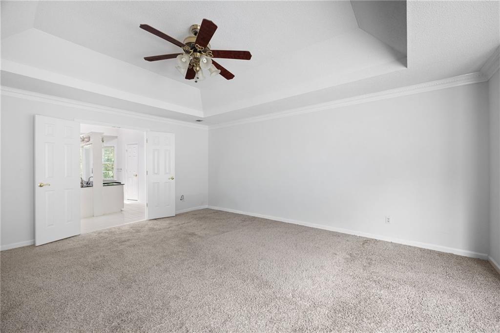 Kingston Square - Residential