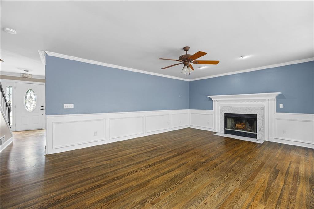 Kingston Square - Residential