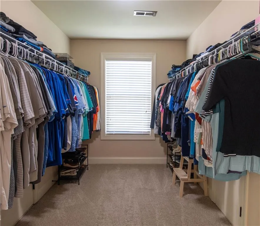 Newnan, Georgia 30265, United States, 6 Bedrooms Bedrooms, ,4 BathroomsBathrooms,Residential,Active,158975