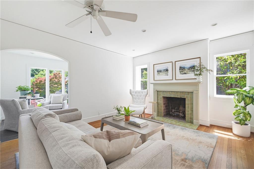 446 Hardendorf Avenue NE