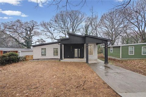 1667 Thornton Place SW Atlanta GA 30315