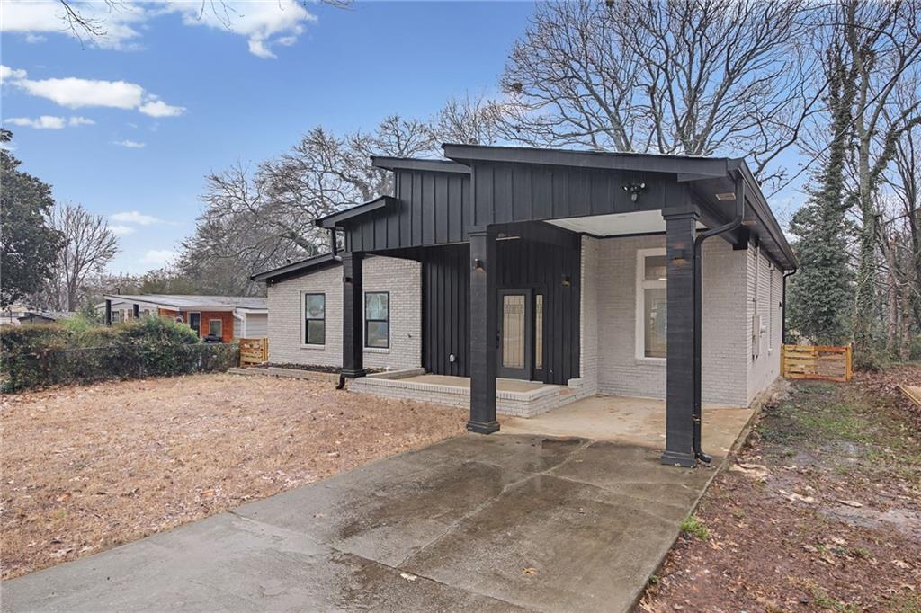 1667 Thornton Place SW