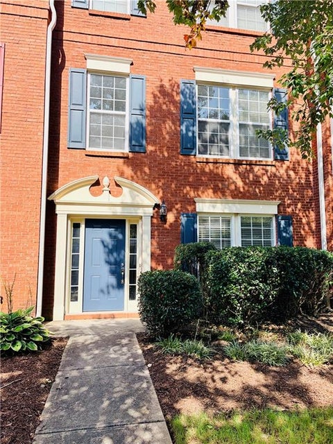 Townhouse For Rent - 3329 Chastain Gardens Drive<br/> Kennesaw, GA 30144