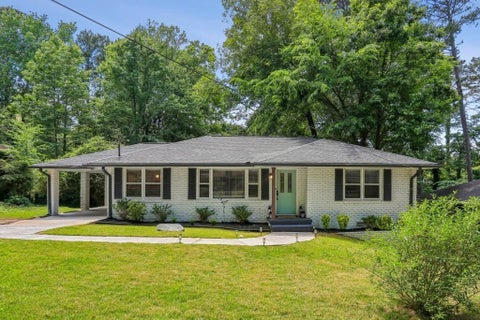 Homes For Sale - 1879 Long Dr<br/> Decatur, GA 30032