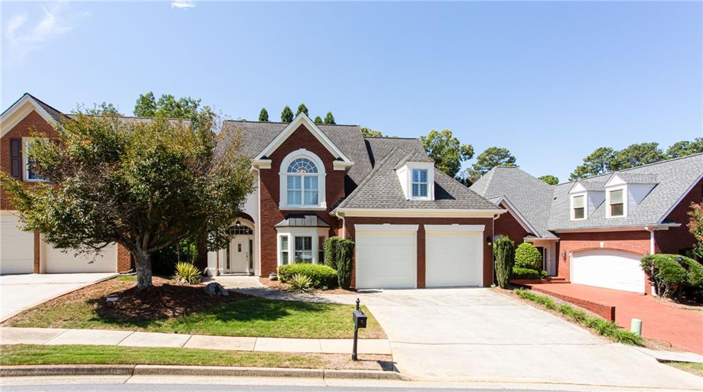 2100 Glenhurst Drive