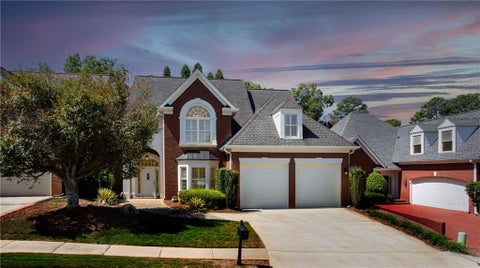 Homes For Sale - 2100 Glenhurst Drive<br/> Snellville, GA 30078