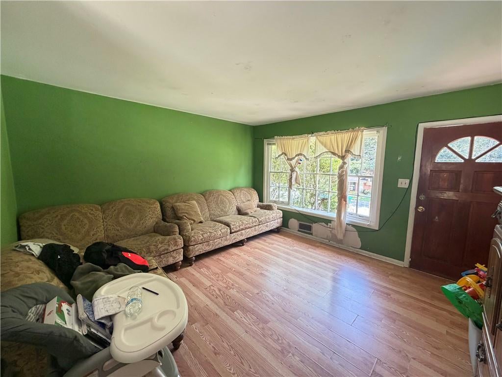 3164 Moss Oak Drive