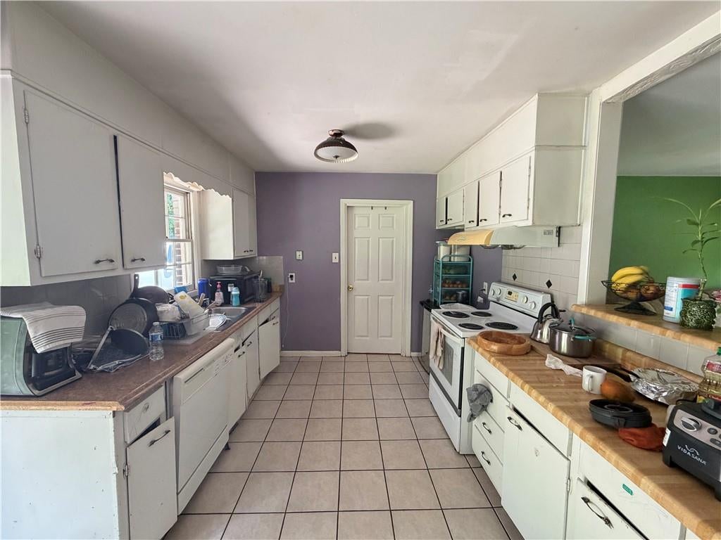 3164 Moss Oak Drive