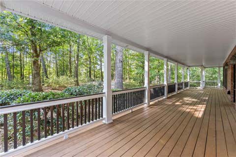 Homes For Sale - 1040 Auburn Road<br/> Dacula, GA 30019