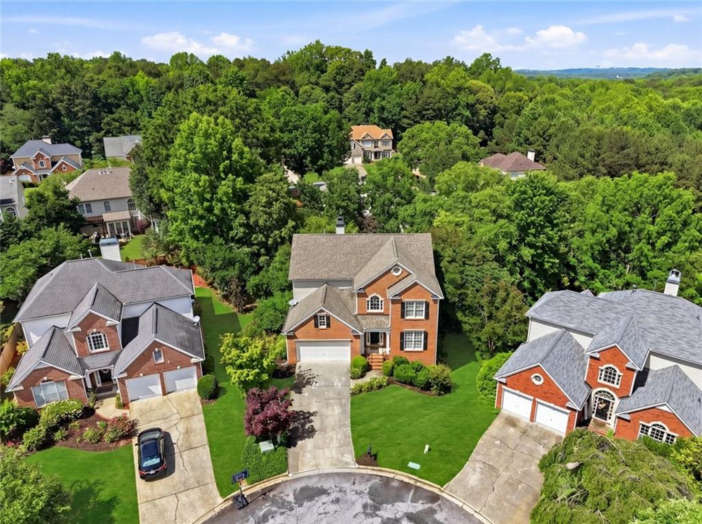 157 Vinings Lake Court SW