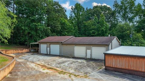 A home in Cedartown