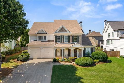 Homes For Sale - 313 Ambrose Creek Drive<br/> Buford, GA 30518