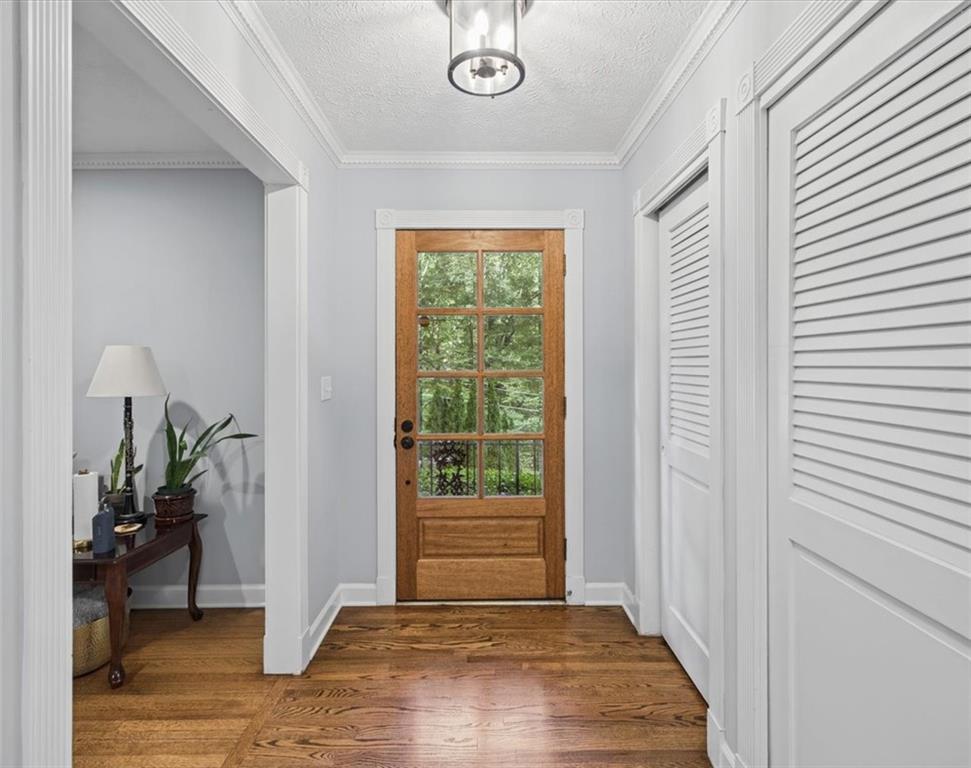 2477 Midvale Court