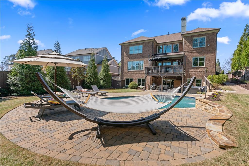 The Pointe On Lassiter - Residential