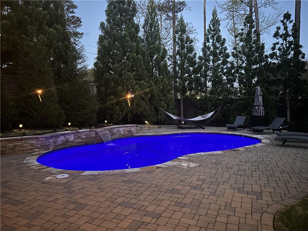 The Pointe On Lassiter - Residential