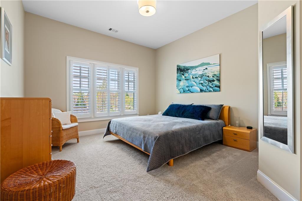 The Pointe On Lassiter - Residential