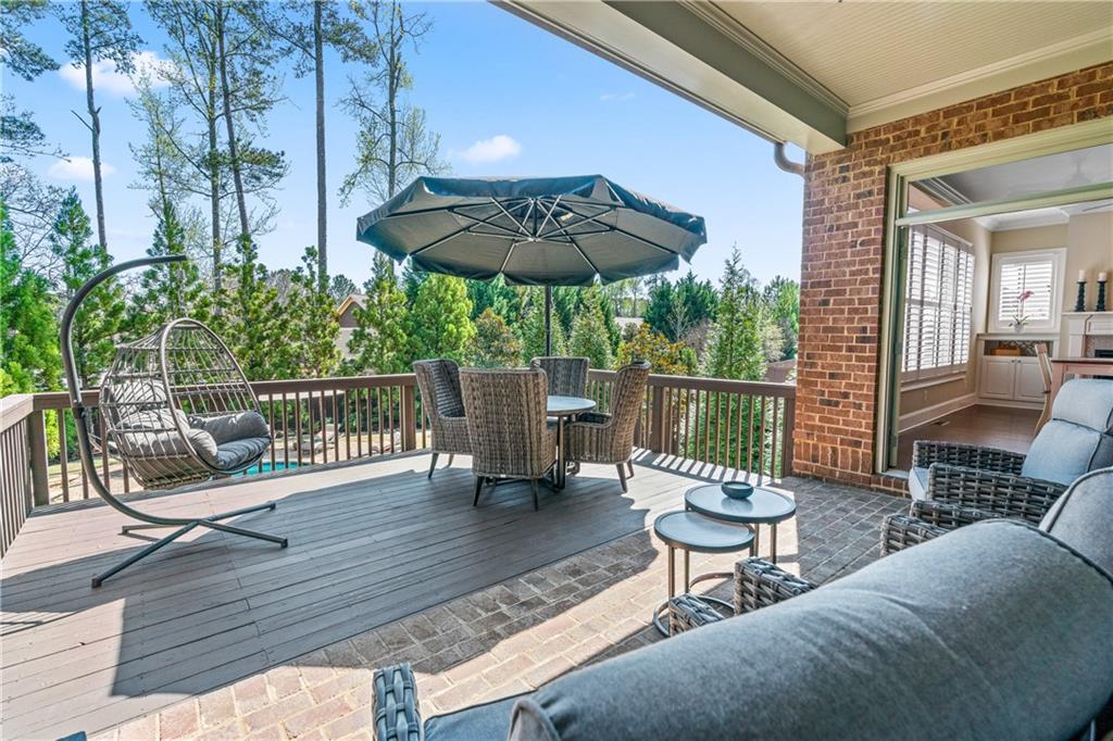 The Pointe On Lassiter - Residential