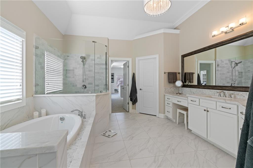 The Pointe On Lassiter - Residential