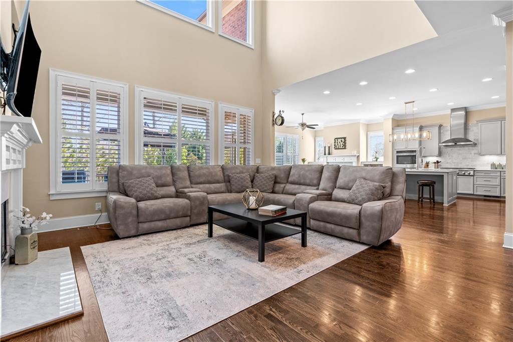 The Pointe On Lassiter - Residential
