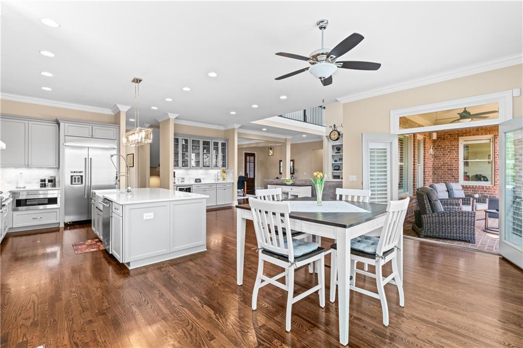 The Pointe On Lassiter - Residential