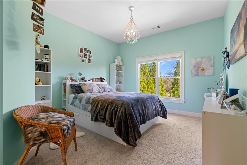The Pointe On Lassiter - Residential