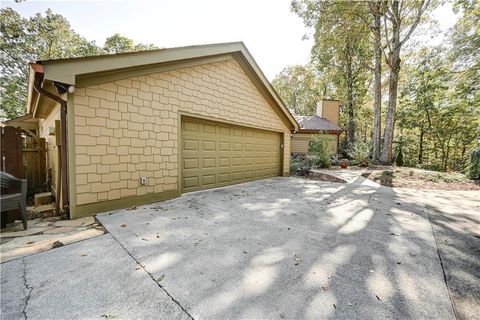 A home in Calhoun